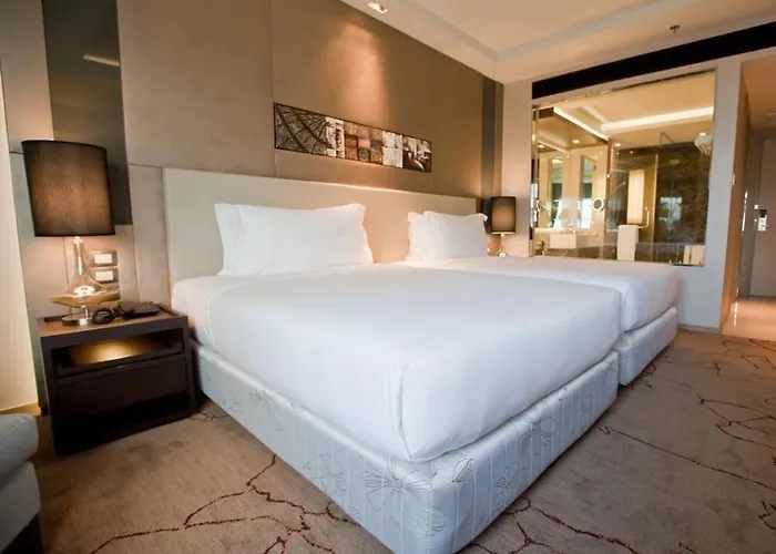 Graceland By Grace Hotel 4*